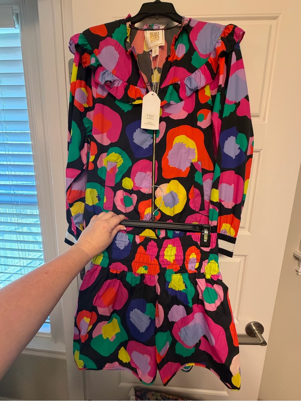 Emily McCarthy Pop Leopard Colorful Abstract Print Ruffle Jacket & Shorts Set - Picture 2 of 3